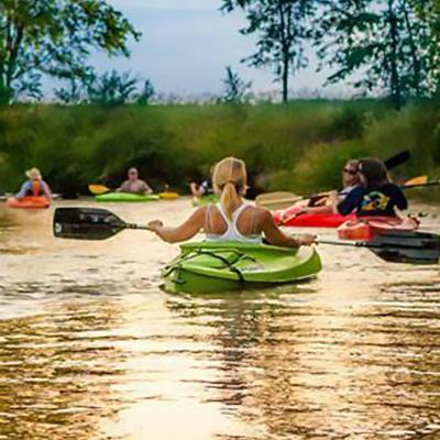 Students Kayaking